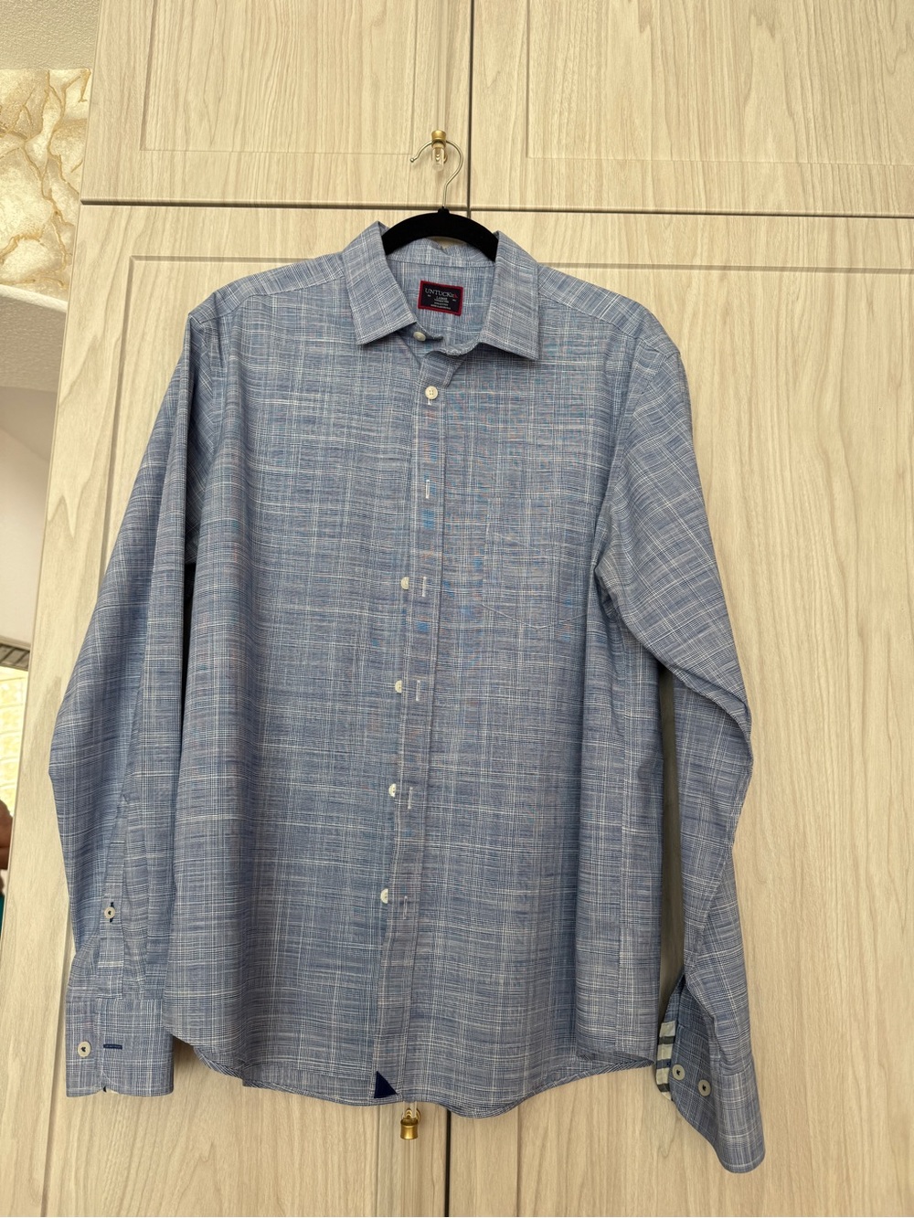 UNTUCKit Men's Blue Plaid Long-Sleeve Button-Up Shirt
